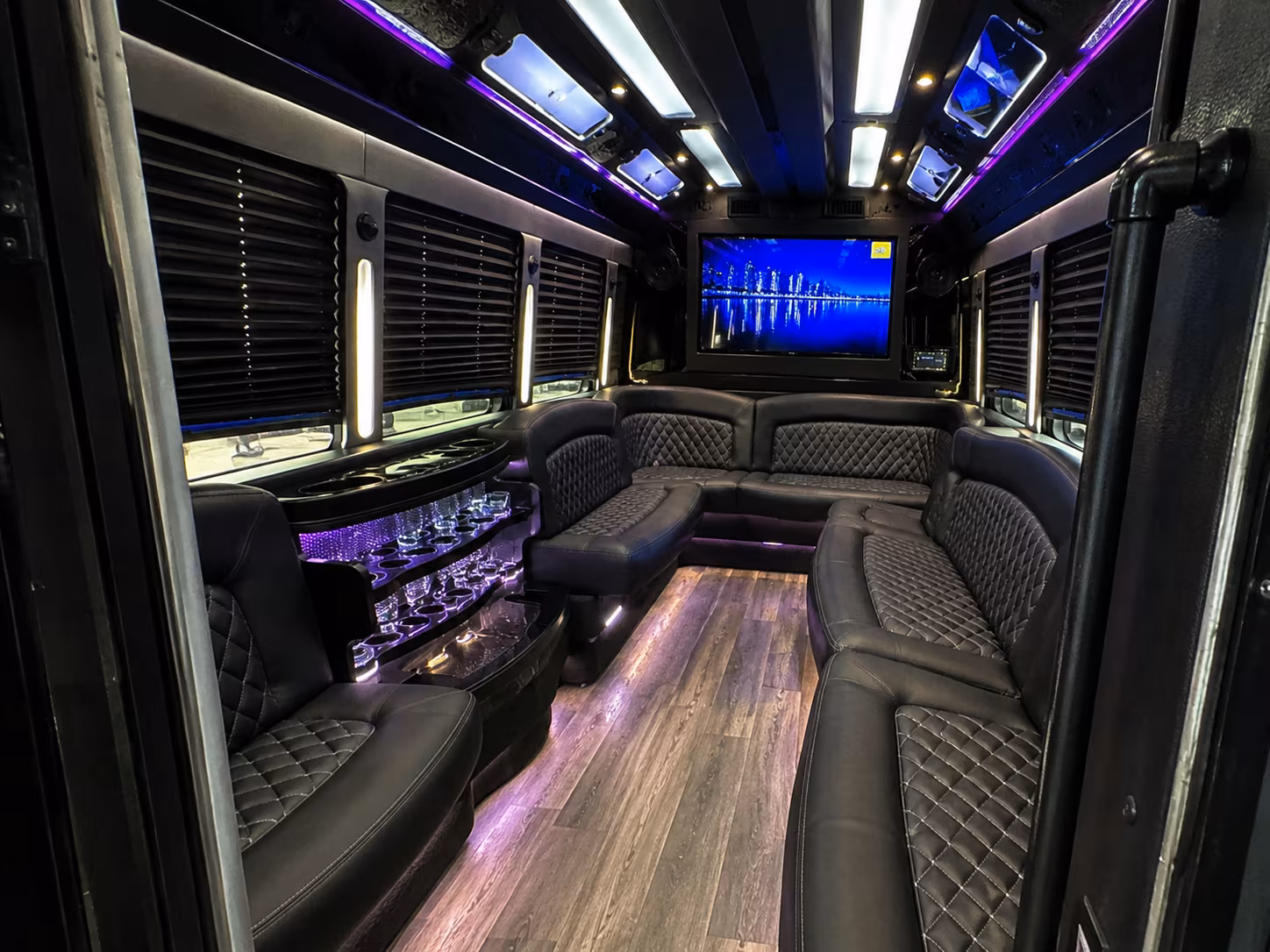 bachelor and bachelorette party buses in los angeles