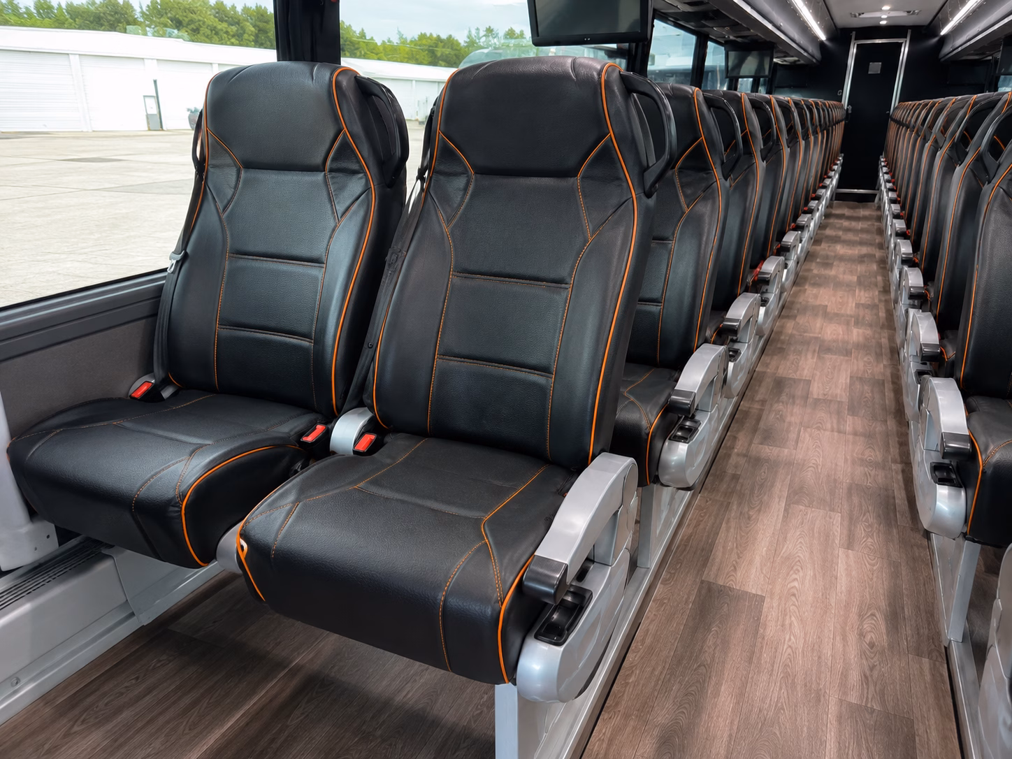 emergency evacuation charter buses in los angeles