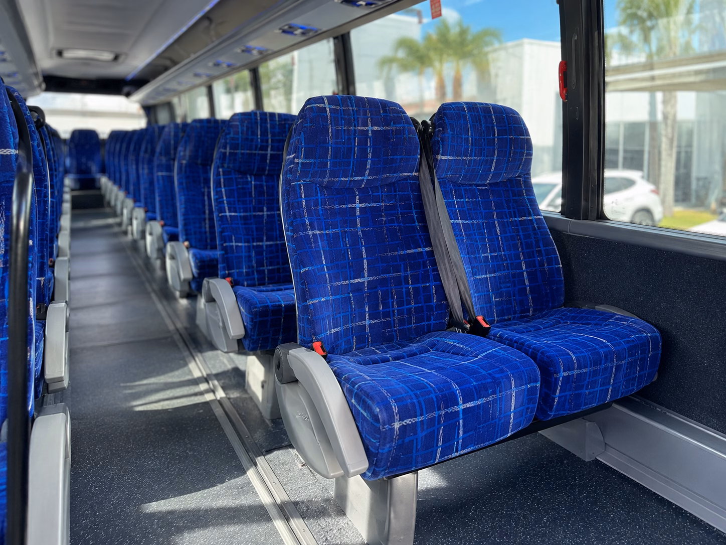 employee shuttles for los angeles offices and job sites