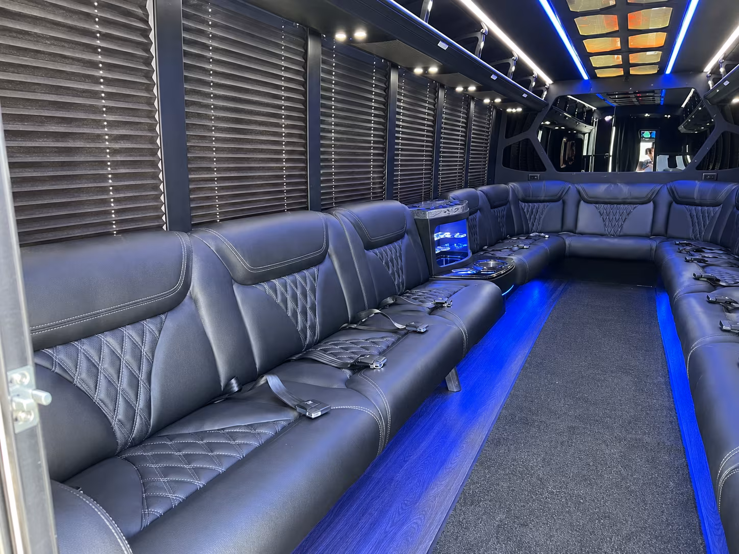 hit every photo stop in your los angeles party bus before the dance